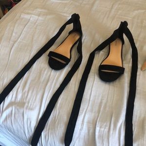 Size 10 velvet black ballerina tie sandals